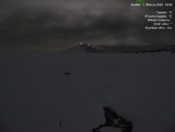 Luční bouda, pramen Bílého Labe