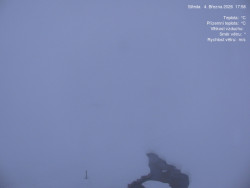 Luční bouda, pramen Bílého Labe