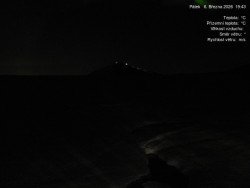 Luční bouda, pramen Bílého Labe