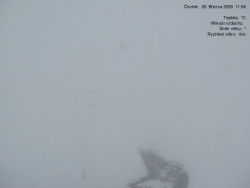 Luční bouda, pramen Bílého Labe