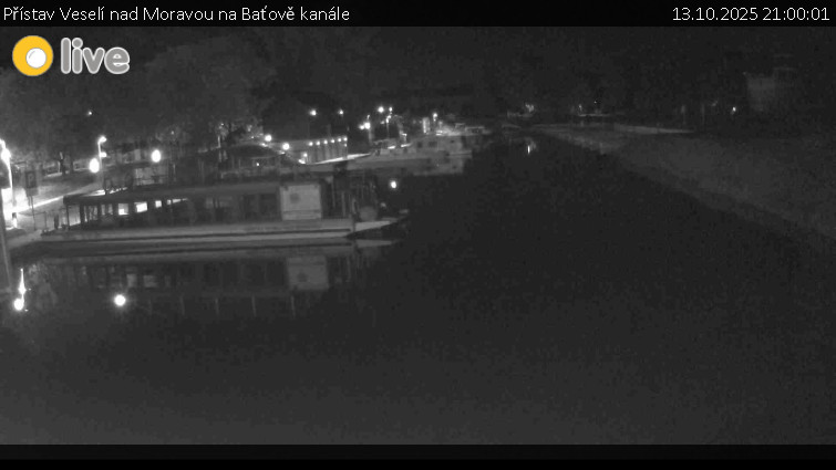 Baťův kanál - Přístav Veselí nad Moravou na Baťově kanále - 13.10.2025 v 21:00