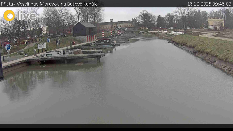 Baťův kanál - Přístav Veselí nad Moravou na Baťově kanále - 16.12.2025 v 09:45