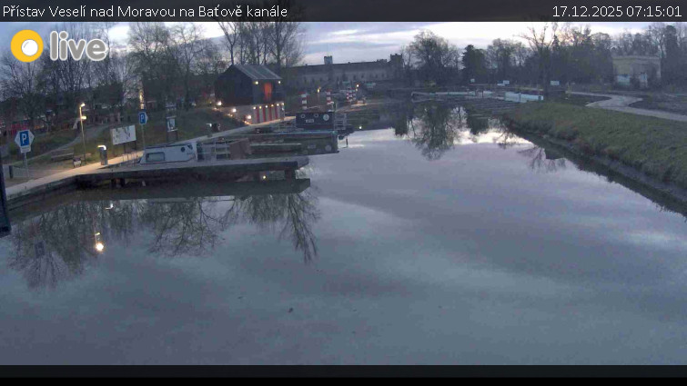 Baťův kanál - Přístav Veselí nad Moravou na Baťově kanále - 17.12.2025 v 07:15