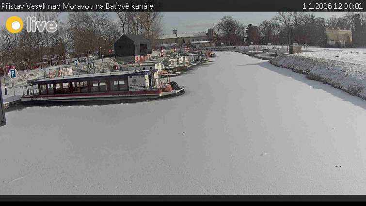 Baťův kanál - Přístav Veselí nad Moravou na Baťově kanále - 1.1.2026 v 12:30