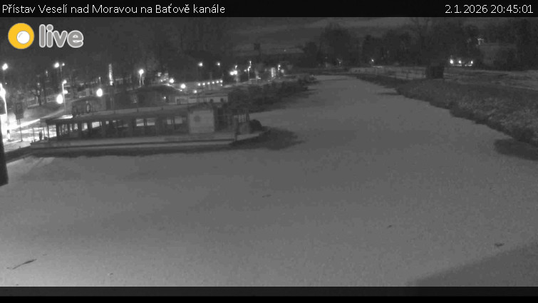 Baťův kanál - Přístav Veselí nad Moravou na Baťově kanále - 2.1.2026 v 20:45
