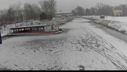 Přístav Veselí nad Moravou na Baťově kanále