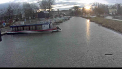 Přístav Veselí nad Moravou na Baťově kanále