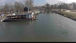 Přístav Veselí nad Moravou na Baťově kanále