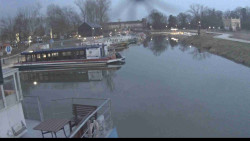 Přístav Veselí nad Moravou na Baťově kanále