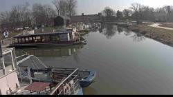 Přístav Veselí nad Moravou na Baťově kanále