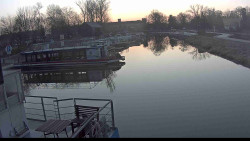 Přístav Veselí nad Moravou na Baťově kanále