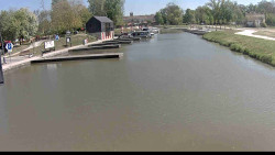 Přístav Veselí nad Moravou na Baťově kanále