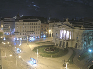 Město Brno - Malinovského náměstí - 4.11.2025 v 03:45 Město Brno - Malinovského náměstí - 4.11.2025 v 03:45