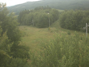 Skiareál Troják - Kamera na svahu B, pohled od chaty - 12.7.2025 v 05:49