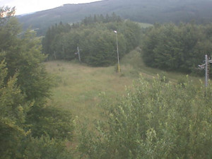 Skiareál Troják - Kamera na svahu B, pohled od chaty - 12.7.2025 v 06:49