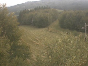 Skiareál Troják - Kamera na svahu B, pohled od chaty - 29.9.2025 v 13:49