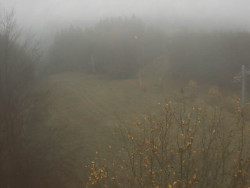 Kamera na svahu B, pohled od chaty