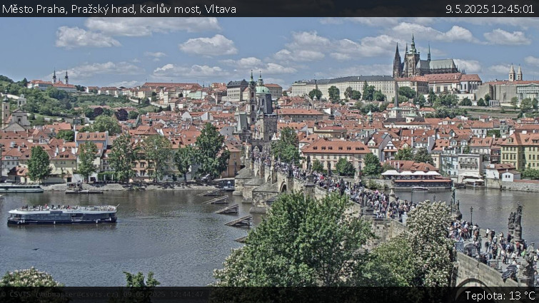Město Praha - Pražský hrad, Karlův most, Vltava - 9.5.2025 v 12:45 Město Praha - Pražský hrad, Karlův most, Vltava - 9.5.2025 v 12:45