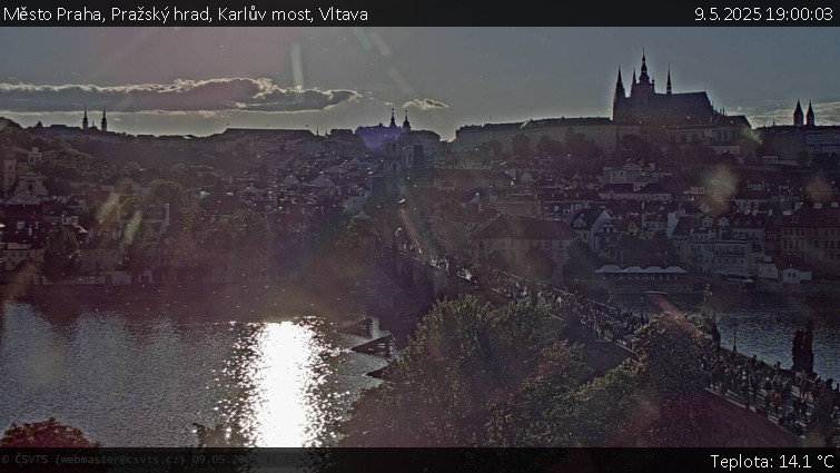 Město Praha - Pražský hrad, Karlův most, Vltava - 9.5.2025 v 19:00 Město Praha - Pražský hrad, Karlův most, Vltava - 9.5.2025 v 19:00