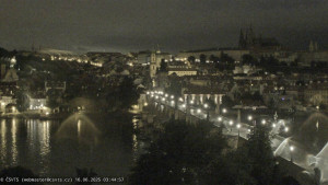 Město Praha - Pražský hrad, Karlův most, Vltava - 16.6.2025 v 03:45