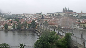 Město Praha - Pražský hrad, Karlův most, Vltava - 16.6.2025 v 06:15