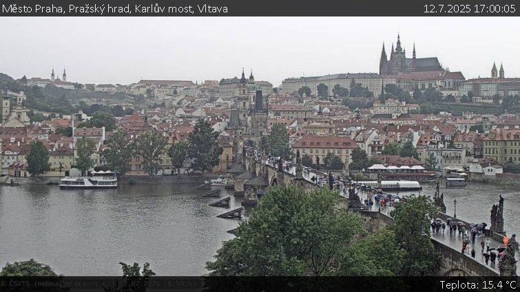 Město Praha - Pražský hrad, Karlův most, Vltava - 12.7.2025 v 17:00
