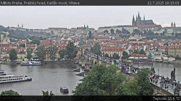 Město Praha - Pražský hrad, Karlův most, Vltava - 12.7.2025 v 18:15