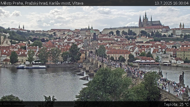 Město Praha - Pražský hrad, Karlův most, Vltava - 13.7.2025 v 16:30 Město Praha - Pražský hrad, Karlův most, Vltava - 13.7.2025 v 16:30