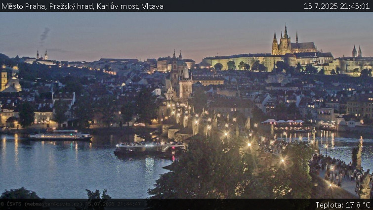 Město Praha - Pražský hrad, Karlův most, Vltava - 15.7.2025 v 21:45 Město Praha - Pražský hrad, Karlův most, Vltava - 15.7.2025 v 21:45