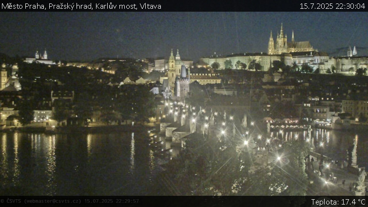 Město Praha - Pražský hrad, Karlův most, Vltava - 15.7.2025 v 22:30 Město Praha - Pražský hrad, Karlův most, Vltava - 15.7.2025 v 22:30