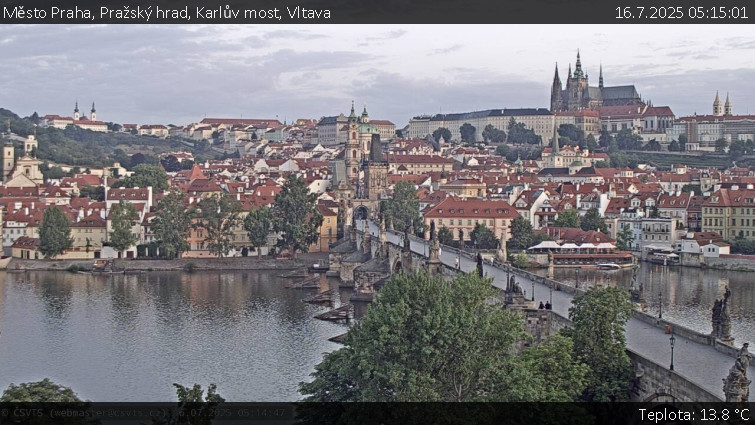 Město Praha - Pražský hrad, Karlův most, Vltava - 16.7.2025 v 05:15 Město Praha - Pražský hrad, Karlův most, Vltava - 16.7.2025 v 05:15