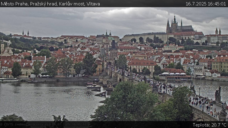 Město Praha - Pražský hrad, Karlův most, Vltava - 16.7.2025 v 16:45 Město Praha - Pražský hrad, Karlův most, Vltava - 16.7.2025 v 16:45