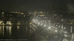 Město Praha - Pražský hrad, Karlův most, Vltava - 15.8.2025 v 00:30