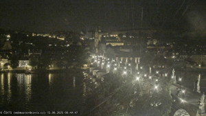Město Praha - Pražský hrad, Karlův most, Vltava - 15.8.2025 v 00:45