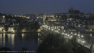 Město Praha - Pražský hrad, Karlův most, Vltava - 15.8.2025 v 05:00