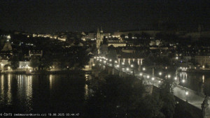 Město Praha - Pražský hrad, Karlův most, Vltava - 19.8.2025 v 03:45