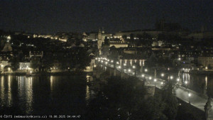 Město Praha - Pražský hrad, Karlův most, Vltava - 19.8.2025 v 04:45