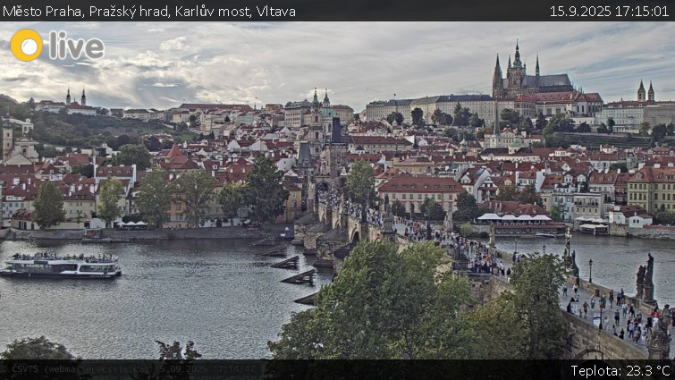Město Praha - Pražský hrad, Karlův most, Vltava - 15.9.2025 v 17:15 Město Praha - Pražský hrad, Karlův most, Vltava - 15.9.2025 v 17:15