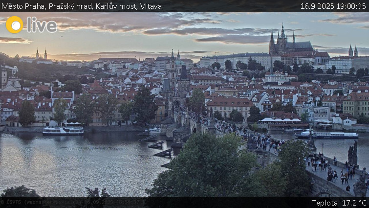 Město Praha - Pražský hrad, Karlův most, Vltava - 16.9.2025 v 19:00