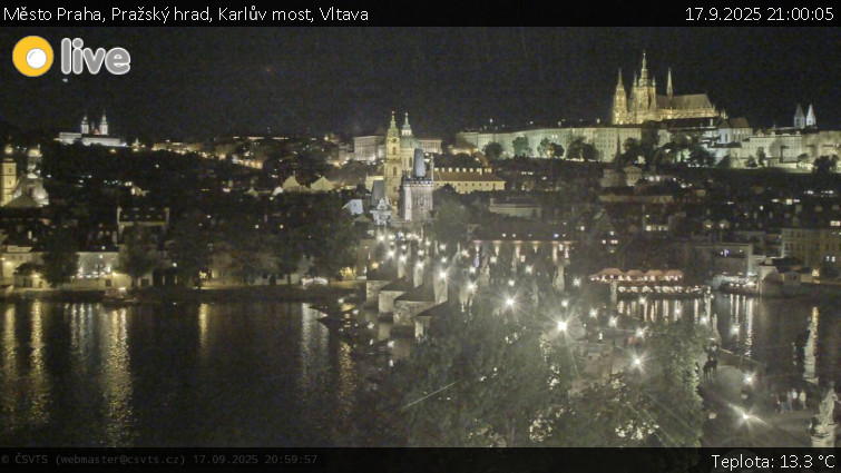 Město Praha - Pražský hrad, Karlův most, Vltava - 17.9.2025 v 21:00