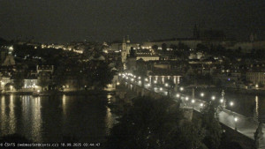 Město Praha - Pražský hrad, Karlův most, Vltava - 18.9.2025 v 03:45