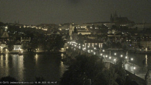 Město Praha - Pražský hrad, Karlův most, Vltava - 18.9.2025 v 05:45