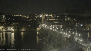 Město Praha - Pražský hrad, Karlův most, Vltava - 29.9.2025 v 00:15