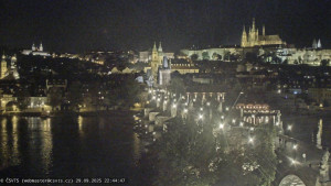 Město Praha - Pražský hrad, Karlův most, Vltava - 29.9.2025 v 22:45