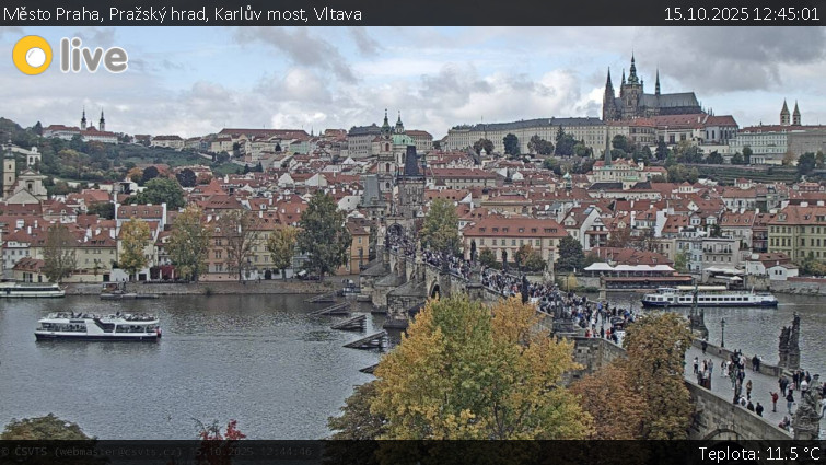 Město Praha - Pražský hrad, Karlův most, Vltava - 15.10.2025 v 12:45 Město Praha - Pražský hrad, Karlův most, Vltava - 15.10.2025 v 12:45