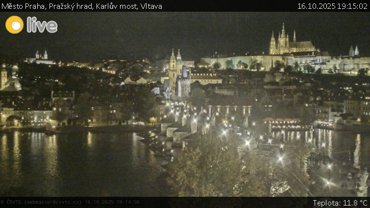 Město Praha - Pražský hrad, Karlův most, Vltava - 16.10.2025 v 19:15 Město Praha - Pražský hrad, Karlův most, Vltava - 16.10.2025 v 19:15
