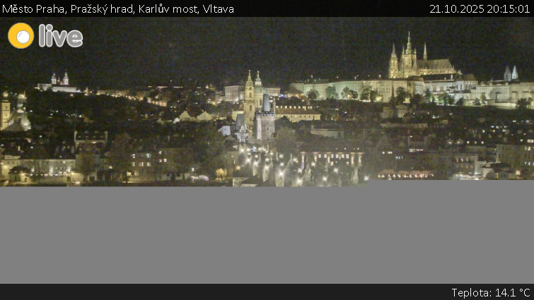 Město Praha - Pražský hrad, Karlův most, Vltava - 21.10.2025 v 20:15