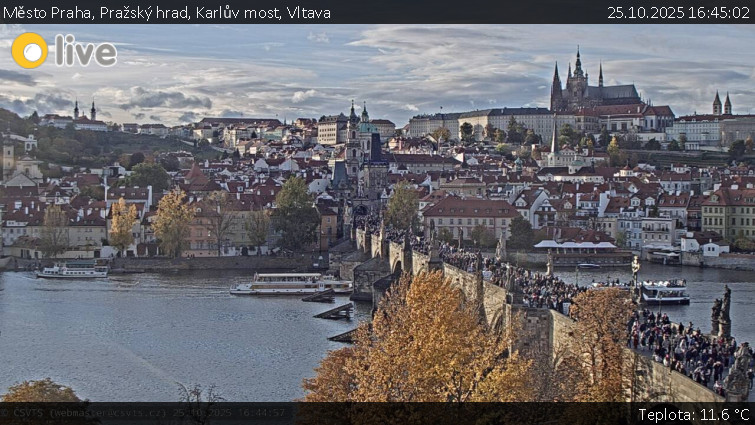 Město Praha - Pražský hrad, Karlův most, Vltava - 25.10.2025 v 16:45 Město Praha - Pražský hrad, Karlův most, Vltava - 25.10.2025 v 16:45