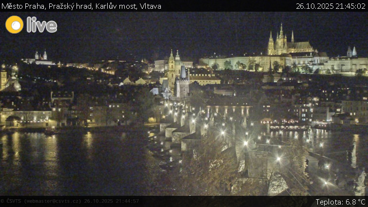 Město Praha - Pražský hrad, Karlův most, Vltava - 26.10.2025 v 21:45 Město Praha - Pražský hrad, Karlův most, Vltava - 26.10.2025 v 21:45