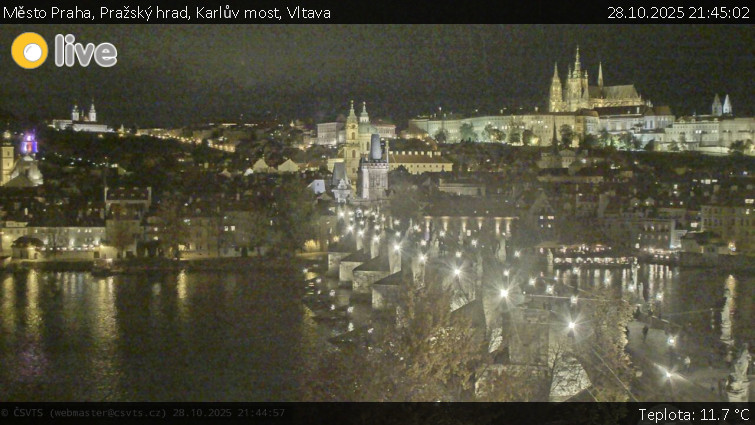 Město Praha - Pražský hrad, Karlův most, Vltava - 28.10.2025 v 21:45 Město Praha - Pražský hrad, Karlův most, Vltava - 28.10.2025 v 21:45